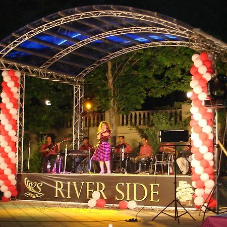 River Side Hotel Mingachevir Bagian luar foto