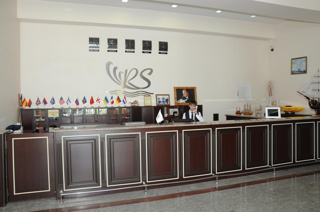 River Side Hotel Mingachevir Bagian luar foto
