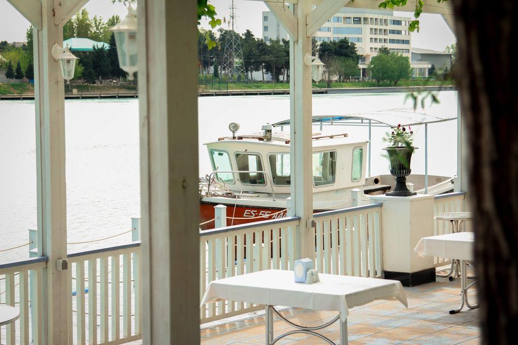 River Side Hotel Mingachevir Bagian luar foto