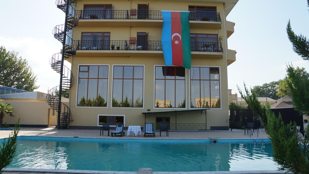 River Side Hotel Mingachevir Bagian luar foto