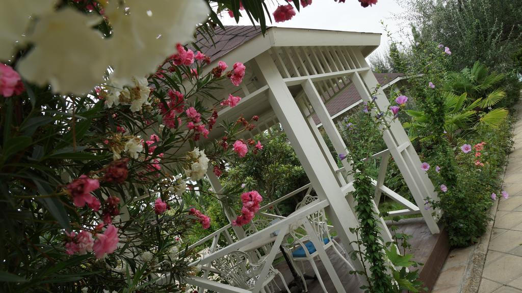 River Side Hotel Mingachevir Bagian luar foto